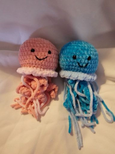 crochet jellyfish